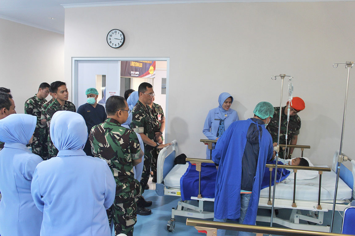 Batalyon Komando 463 Kopasgat Hadiri Giat Bakti Sosial Operasi Bibir Sumbing Di RSAU Dr. Efram Harsana Lanud Iswahjudi