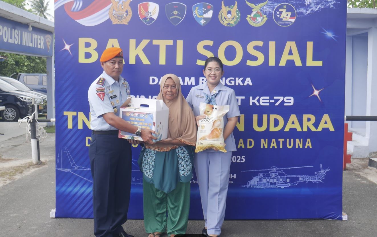 BAKTI SOSIAL TNI AU WILAYAH NATUNA DALAM RANGKA MEMPERINGATI HUT TNI AU KE – 79