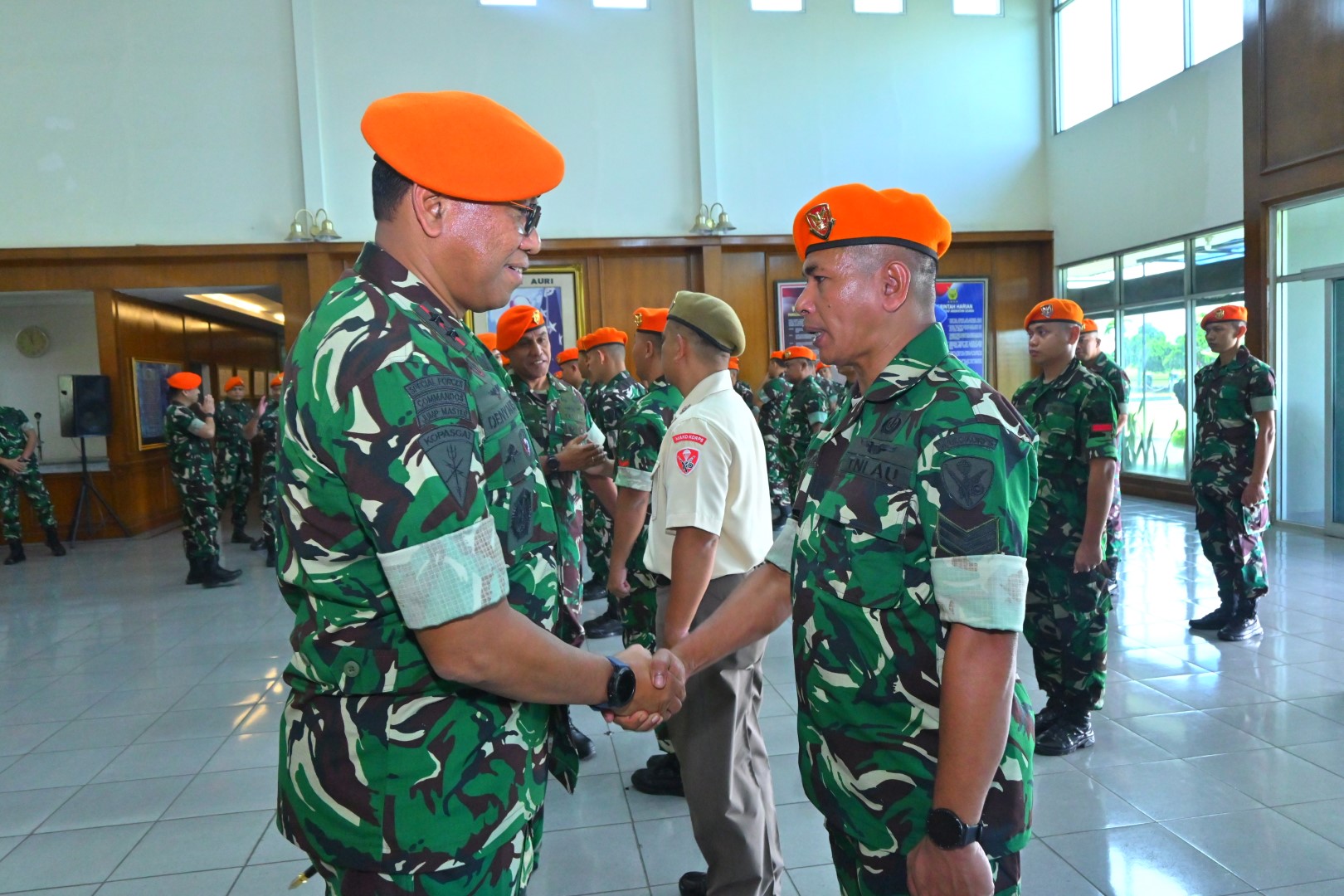 Dankopasgat Pimpin Acara Laporan Korp Raport Kenaikan Pangkat Prajurit Kopasgat