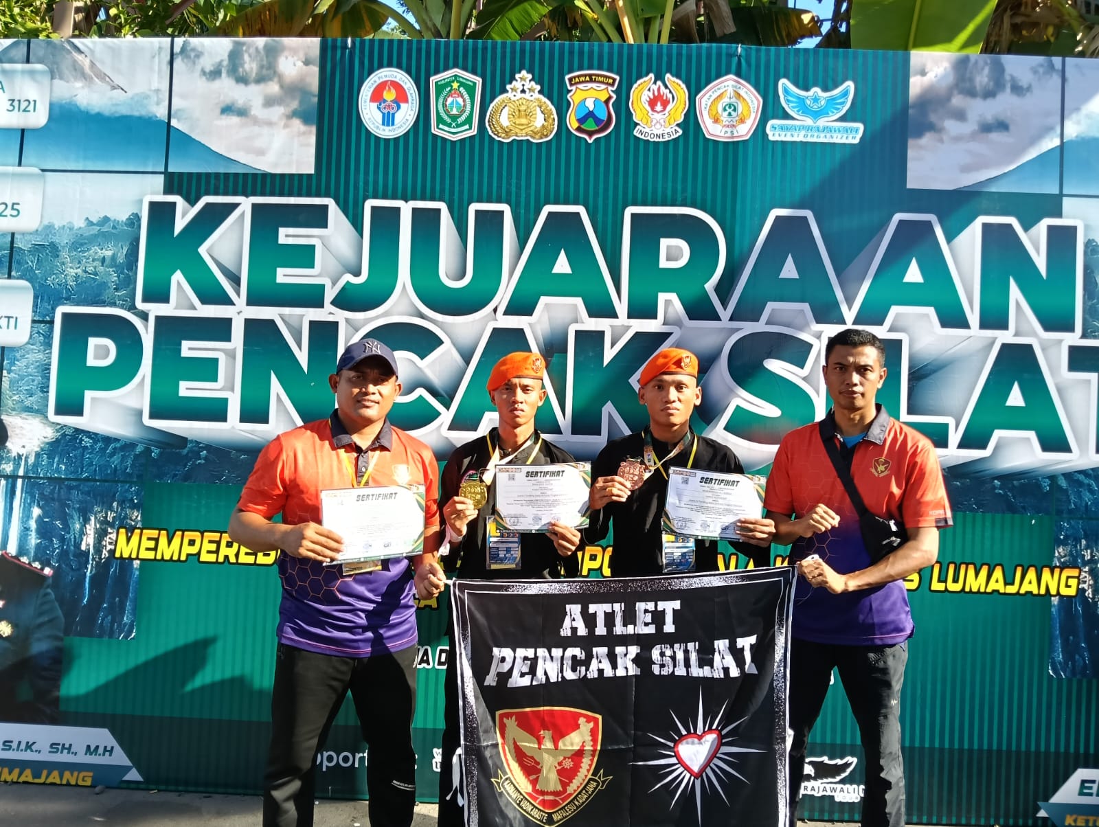 Atlet Pencak Silat Kopasgat Menorehkan Hasil Gemilang Dalam Pertandingan Kejuaraan Pencak Silat Piala Kemenpora Lumajang