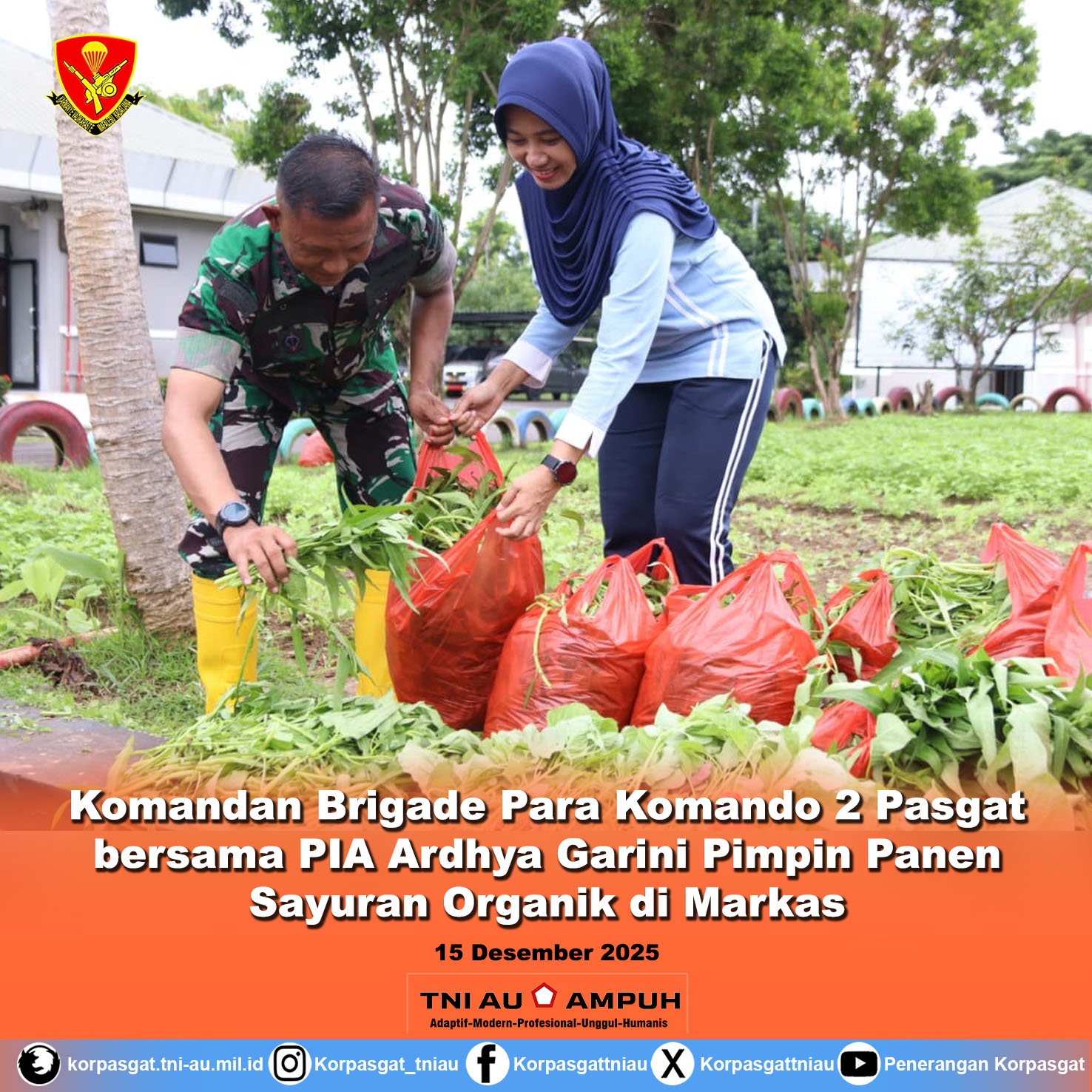 Komandan Brigade Para Komando 2 Pasgat bersama PIA Ardhya Garini Pimpin Panen Sayuran Organik di Markas