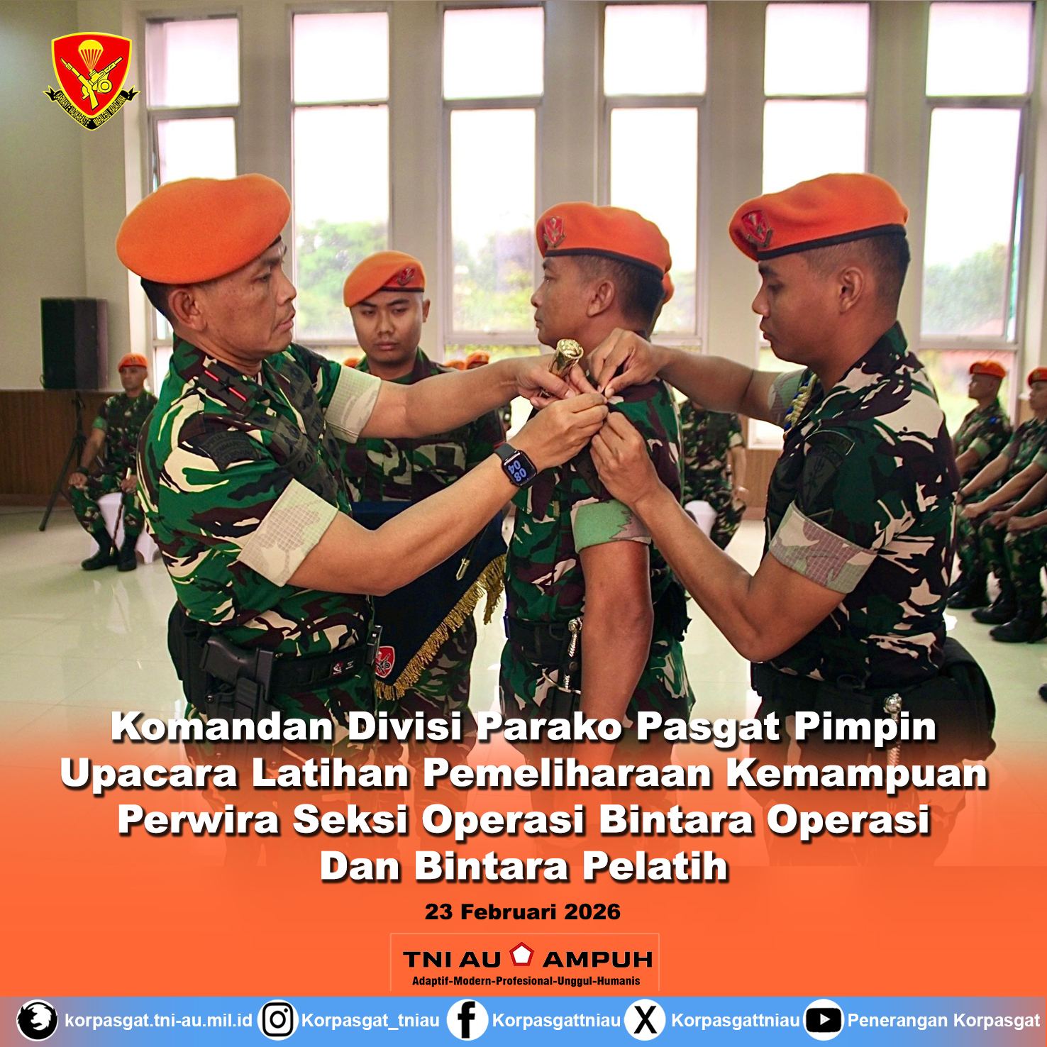 Komandan Divisi Parako Pasgat Pimpin Upacara Latihan Pemeliharaan Kemampuan Perwira Seksi Operasi Bintara Operasi Dan Bintara Pelatih