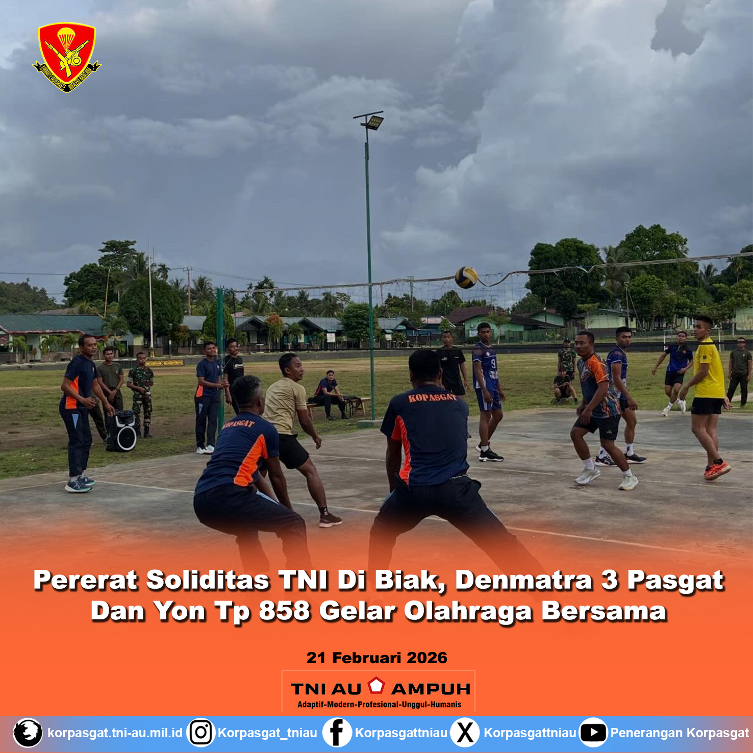 Pererat Soliditas TNI Di Biak, Denmatra 3 Pasgat Dan Yon Tp 858 Gelar Olahraga Bersama