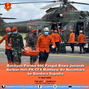 Batalyon Parako 466 Pasgat Bawa Jenazah Korban Heli PK-CFX Matthew Air Nusantara Ke Bandara Supadio