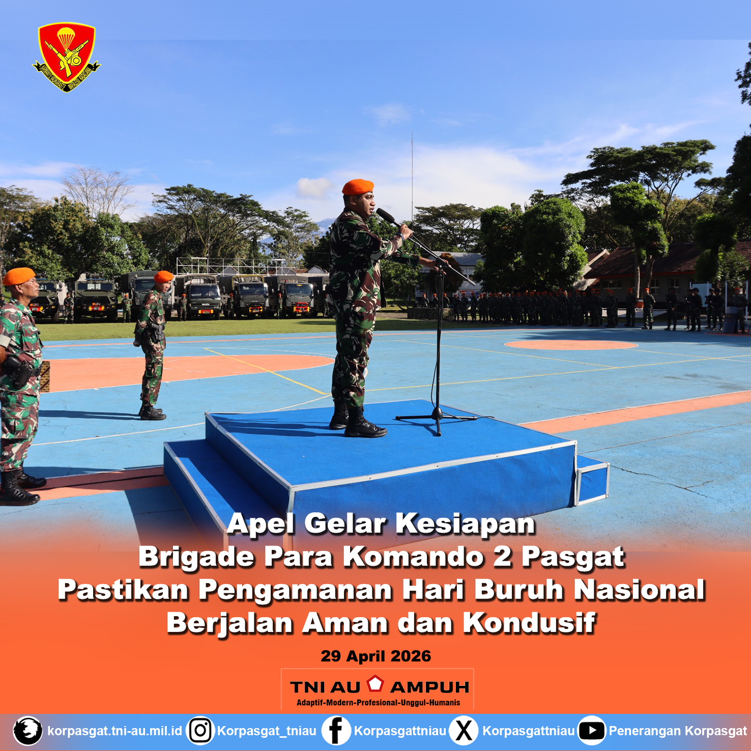 Apel Gelar Kesiapan Brigade Para Komando 2 Pasgat Pastikan Pengamanan Hari Buruh Nasional Berjalan Aman dan Kondusif