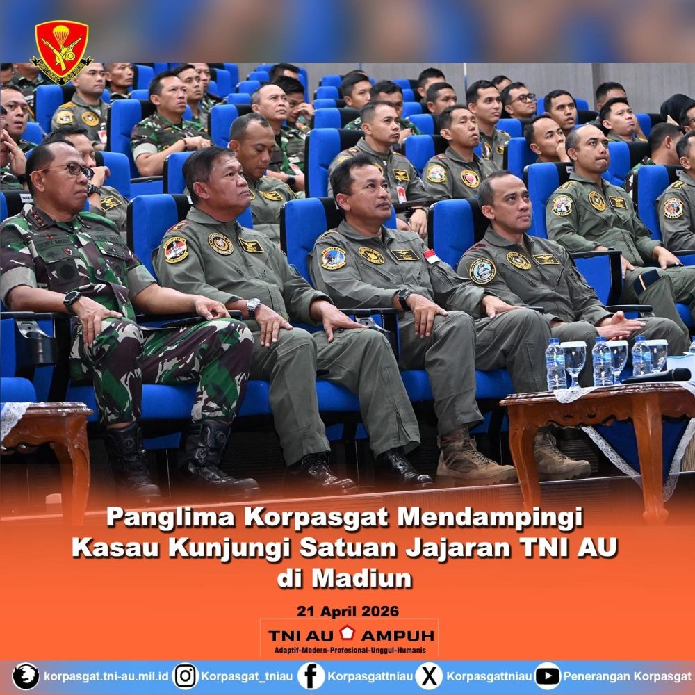 Panglima Korpasgat Mendampingi Kasau Kunjungi Satuan Jajaran TNI AU di Madiun