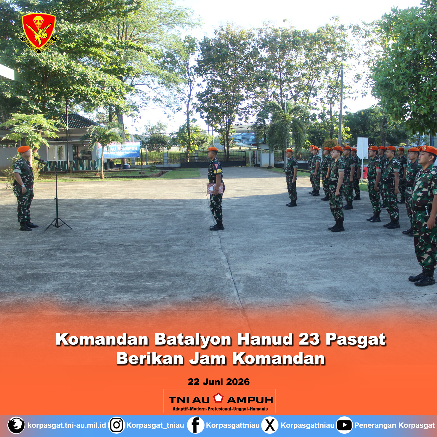 Komandan Batalyon Hanud 23 Pasgat Berikan Jam Komandan