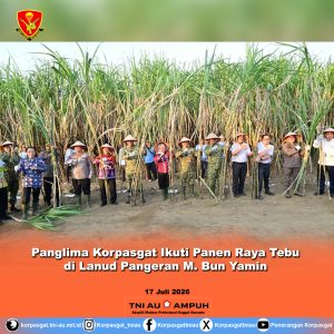 Panglima Korpasgat Ikuti Panen Raya Tebu di Lanud Pangeran M. Bun Yamin